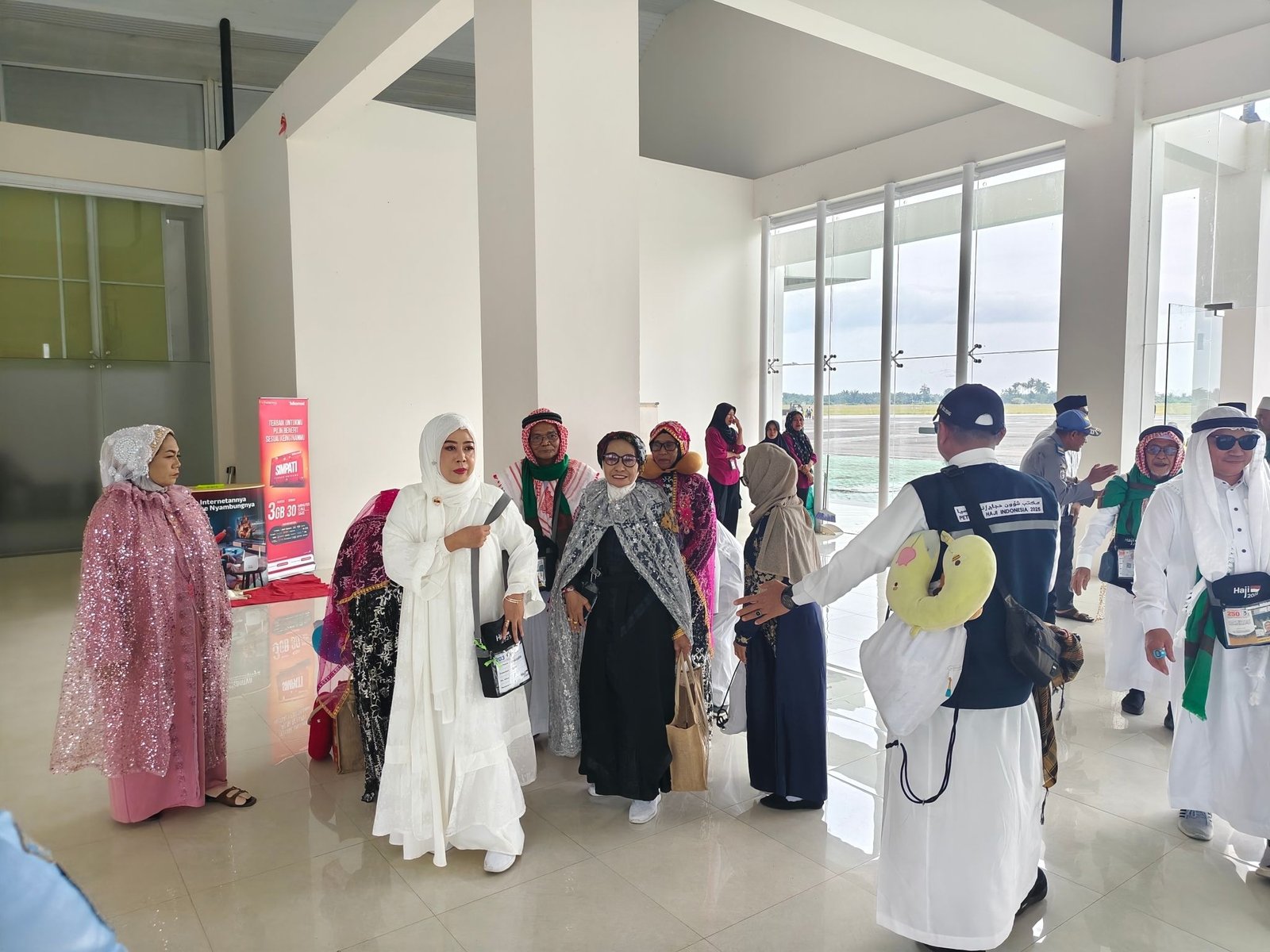 Kepulangan Jamaah Haji Tahun 2025 di Bandara Morowali